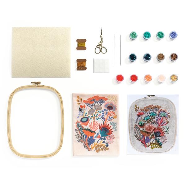 Atelier Grands Augustins, Workshop 58: Beading – Lagoon