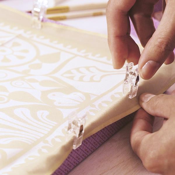 Atelier Grands Augustins, Atelier 11 : Peinture sur soie - Pétale